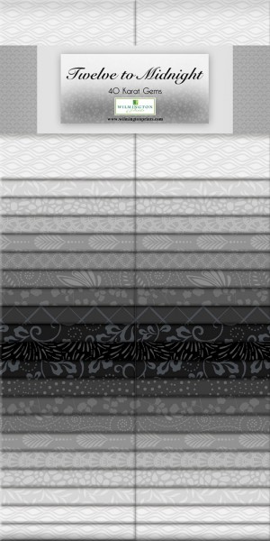 Twelve to Midnight 2 1/2 Inch Streifen Precuts